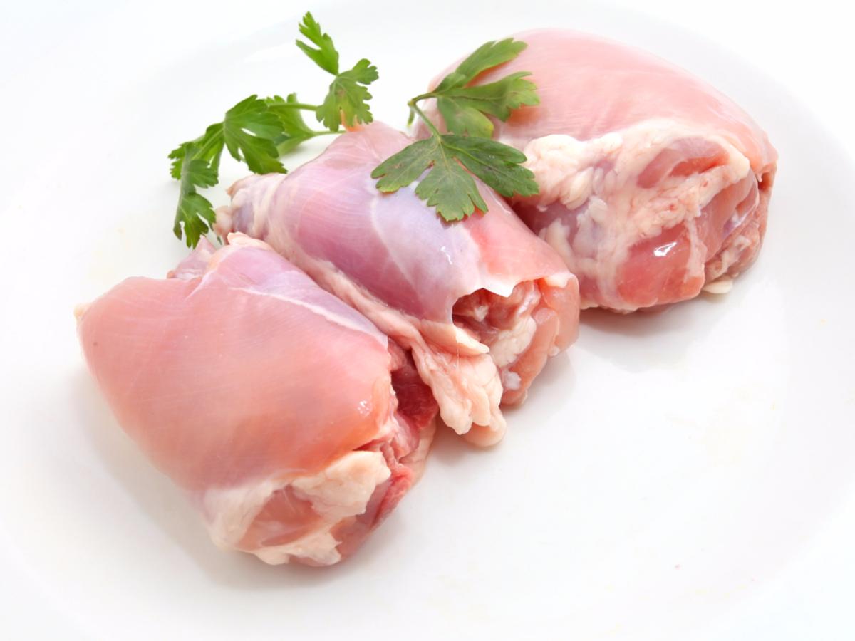 Marinated Certified Organic Boneless Chicken Legs – Skin On (500g, Chilled)