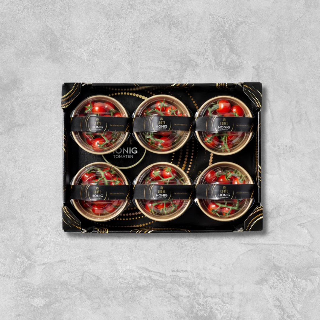 Honing Cherry Tomato On Vine